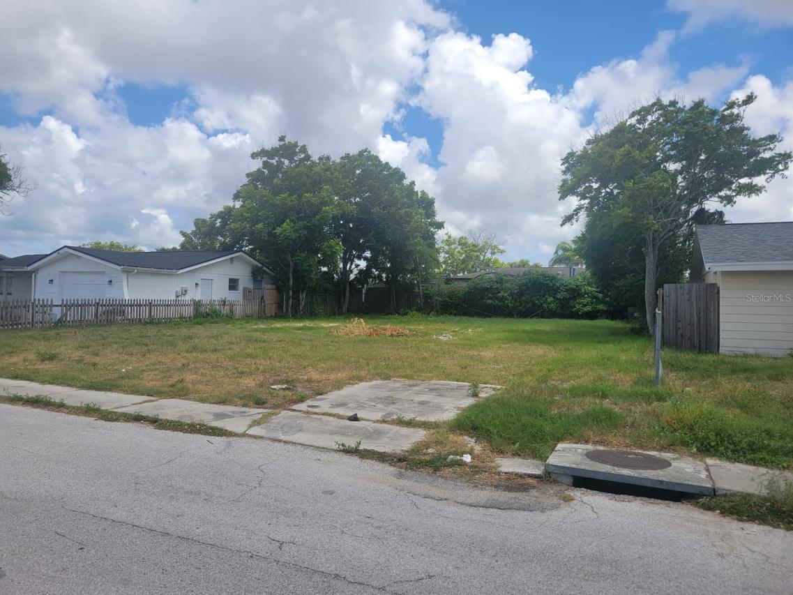 7404 Ingleside Dr., Port Richey, FL 34668