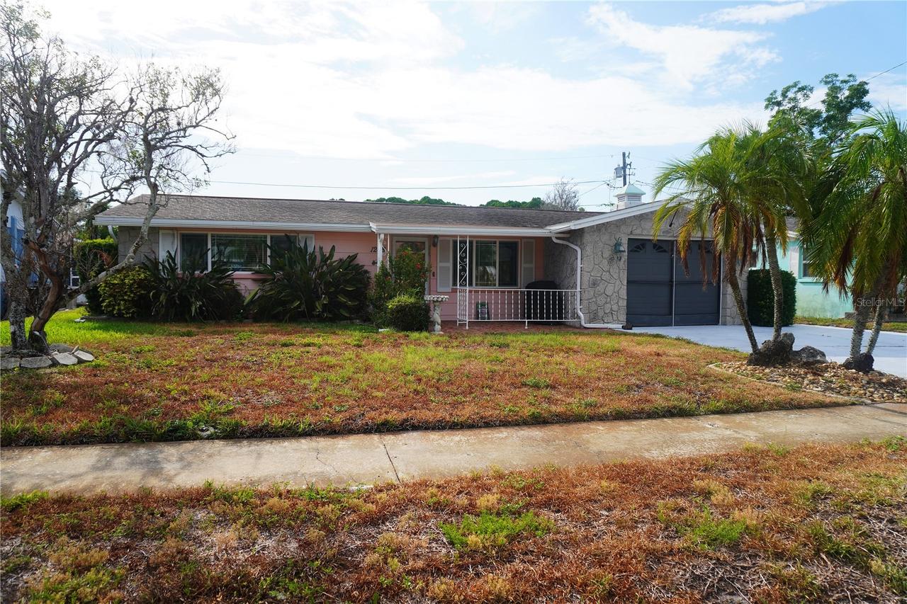 1248 Ermine Dr., Holiday, FL 34690