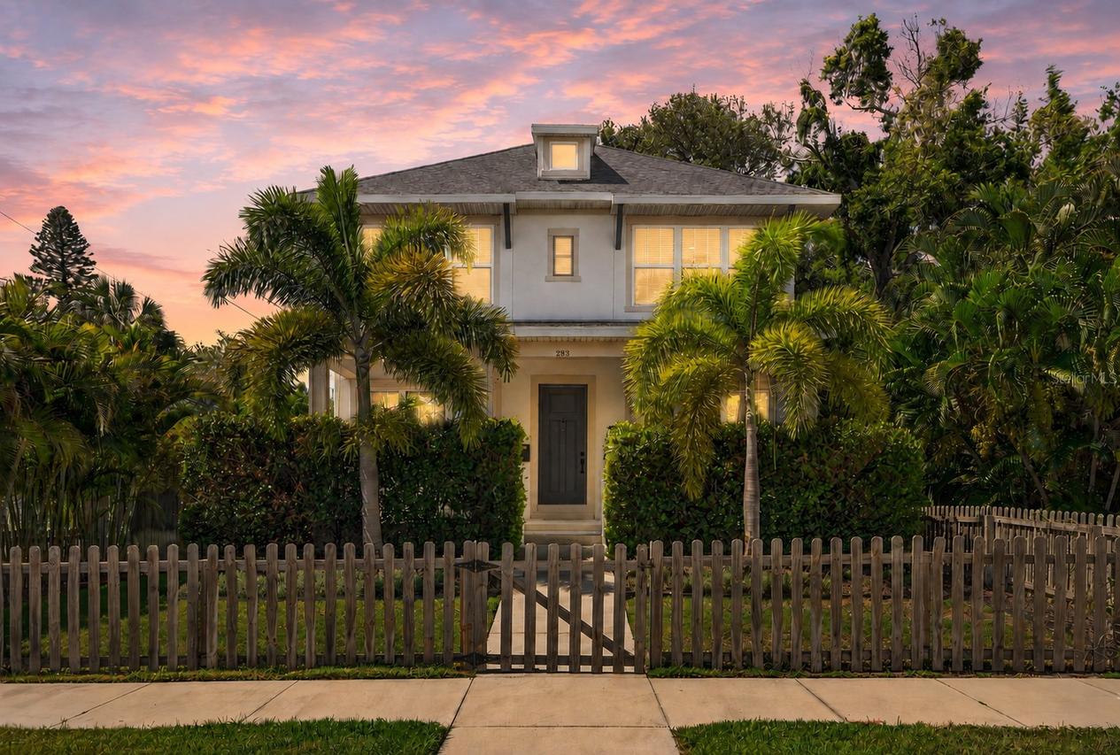 293 18th Ave., St Petersburg, FL 33705