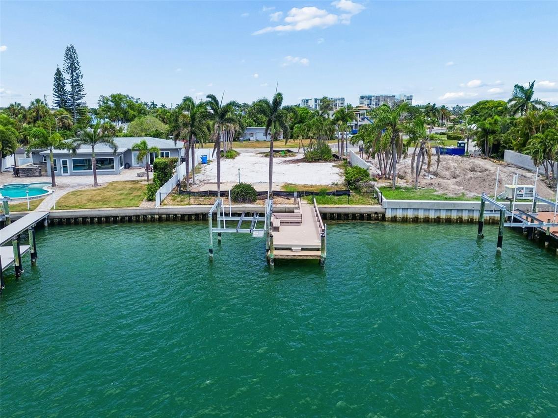 10246 Tarpon Dr., Treasure Island, FL 33706