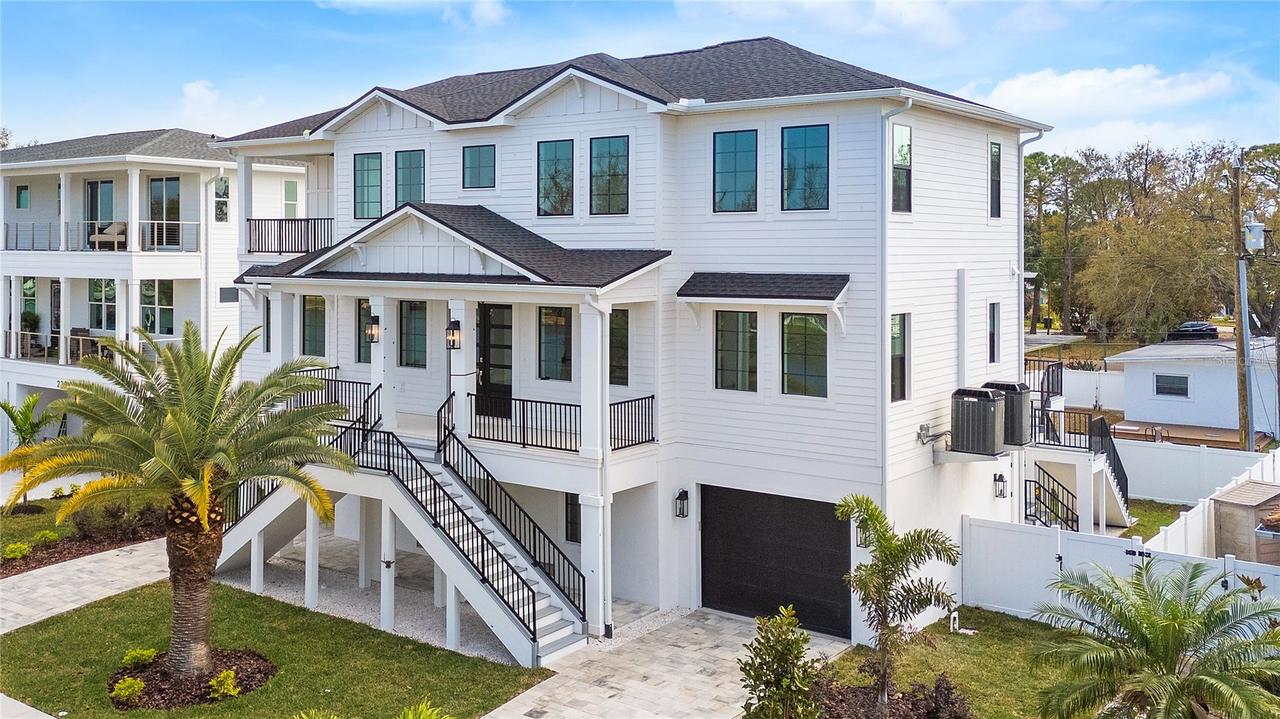 220 90th Ave., St Petersburg, FL 33702