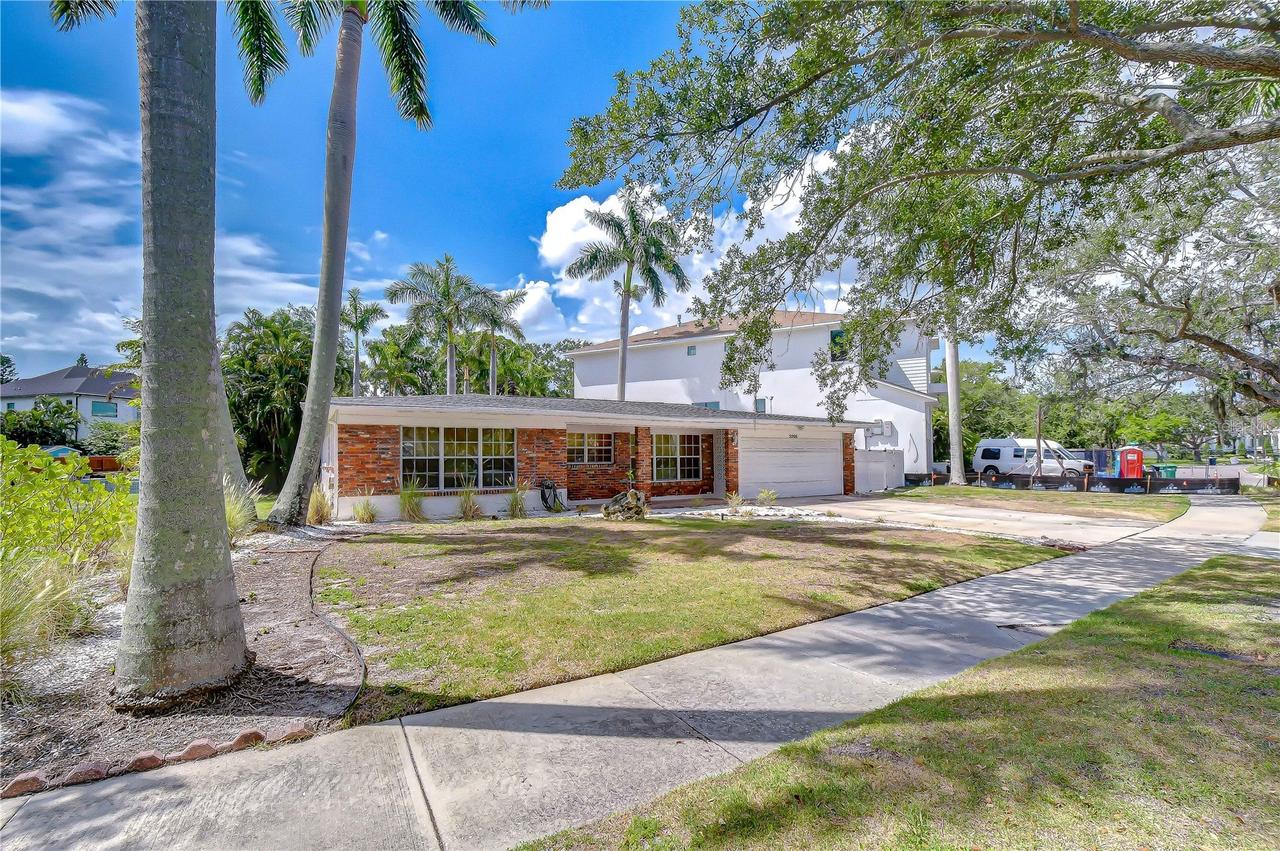 5006 W Dickens Ave., Tampa, FL 33629