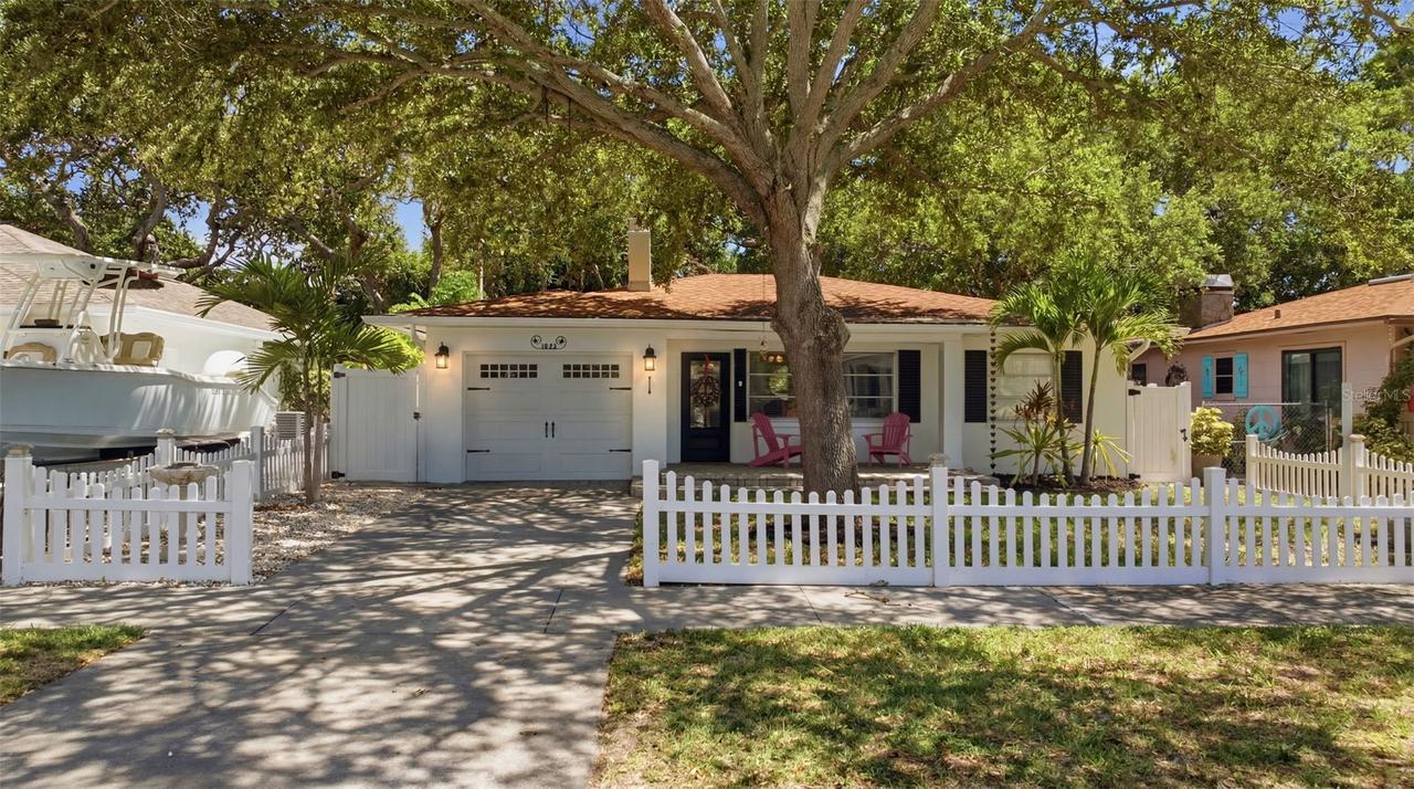 1023 Granada St., Clearwater, FL 33755