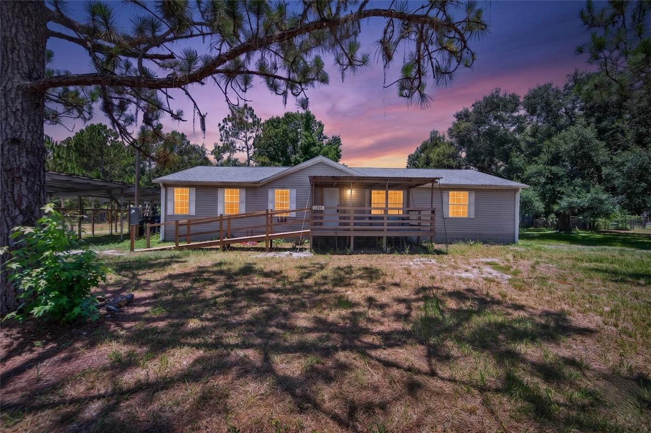 1205 Crystal Springs Rd., Zephyrhills, FL 33540