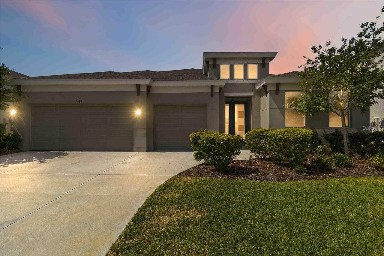 7526 Paradiso Dr., Apollo Beach, FL 33572