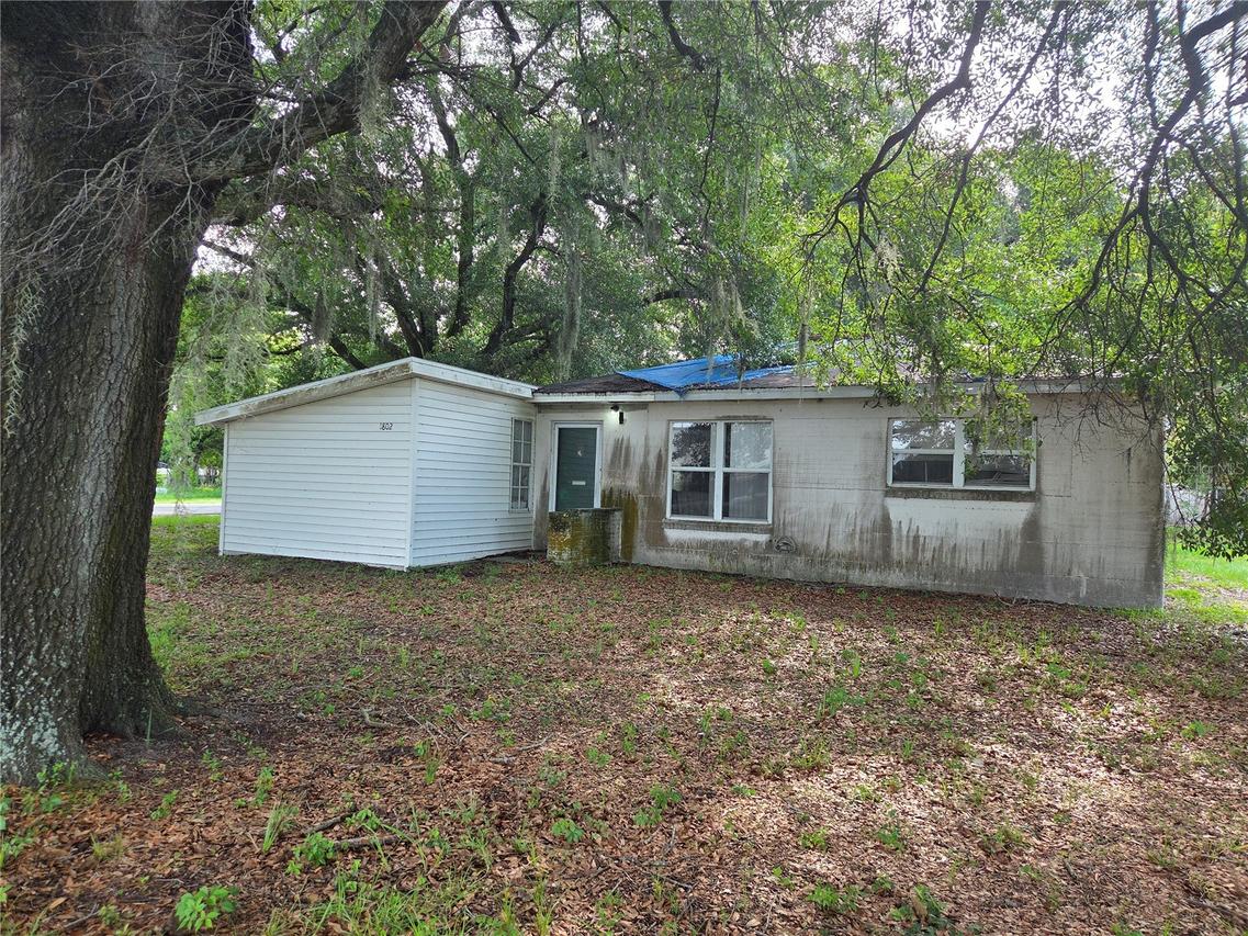 1802 N Alexander St., Plant City, FL 33563