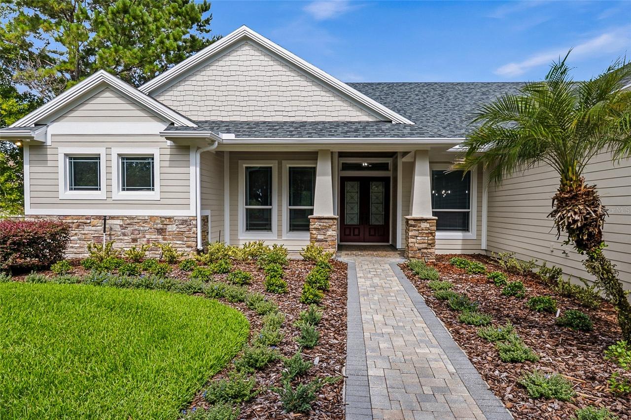 2208 Princess Julia Ln., Lutz, FL 33549