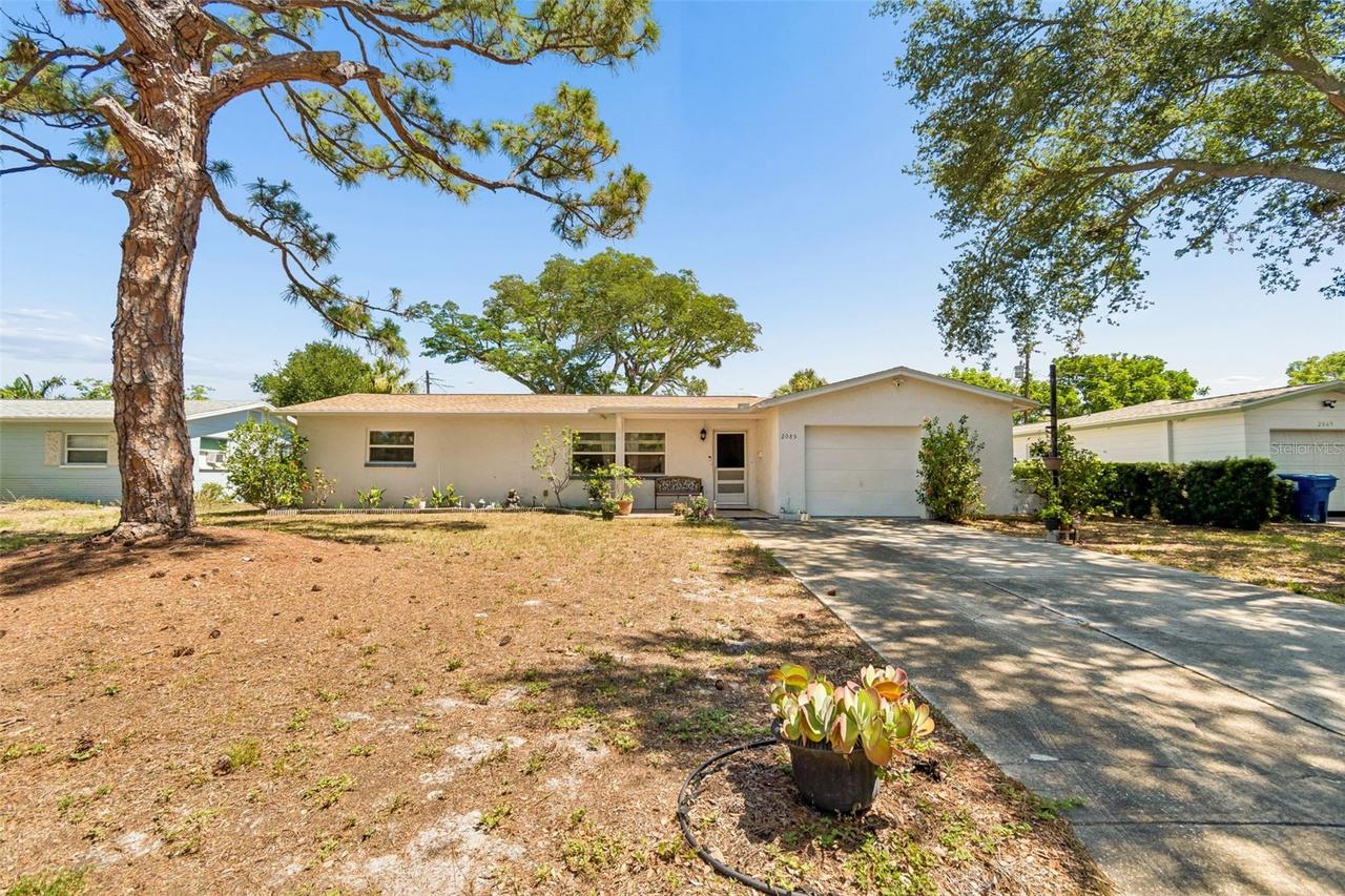 2085 68th Ave., St Petersburg, FL 33712