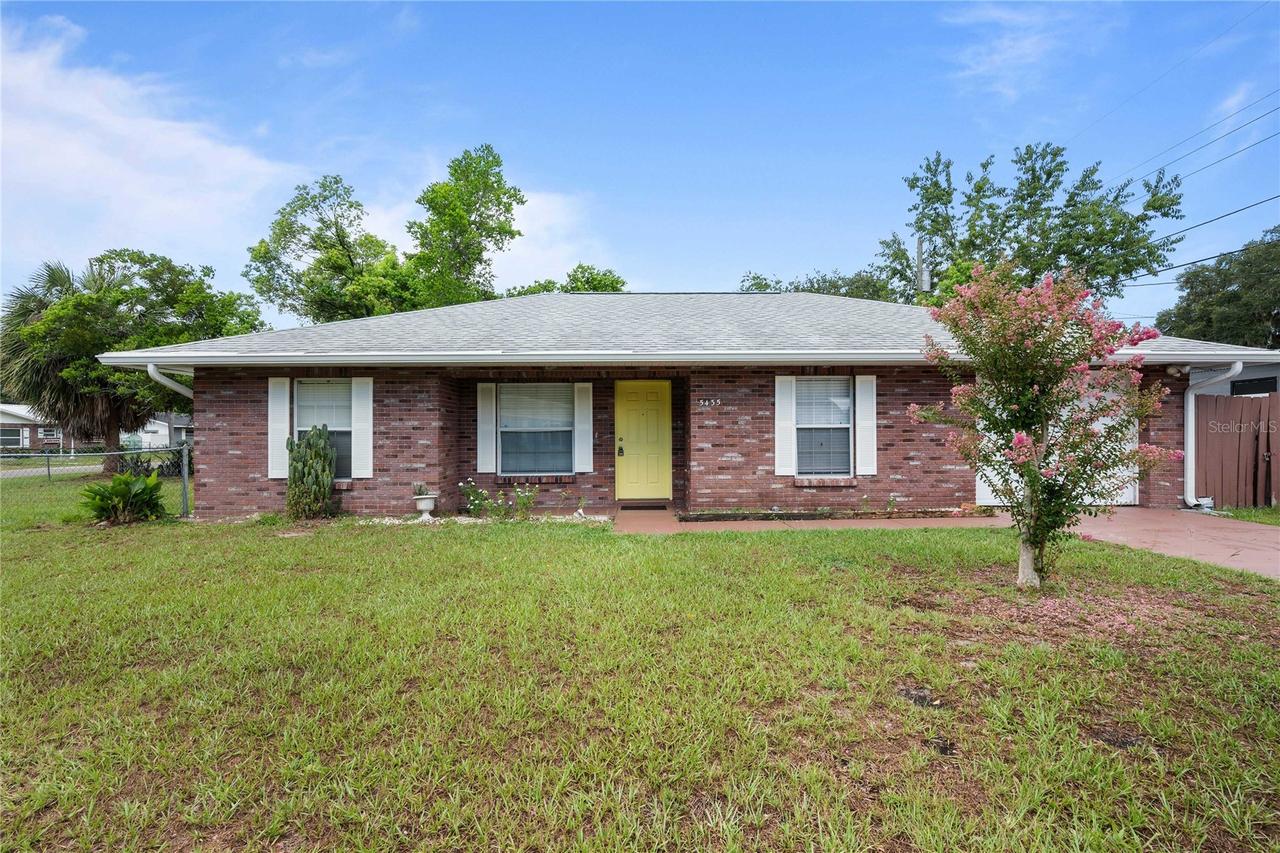 5435 Tangerine Dr., Zephyrhills, FL 33542