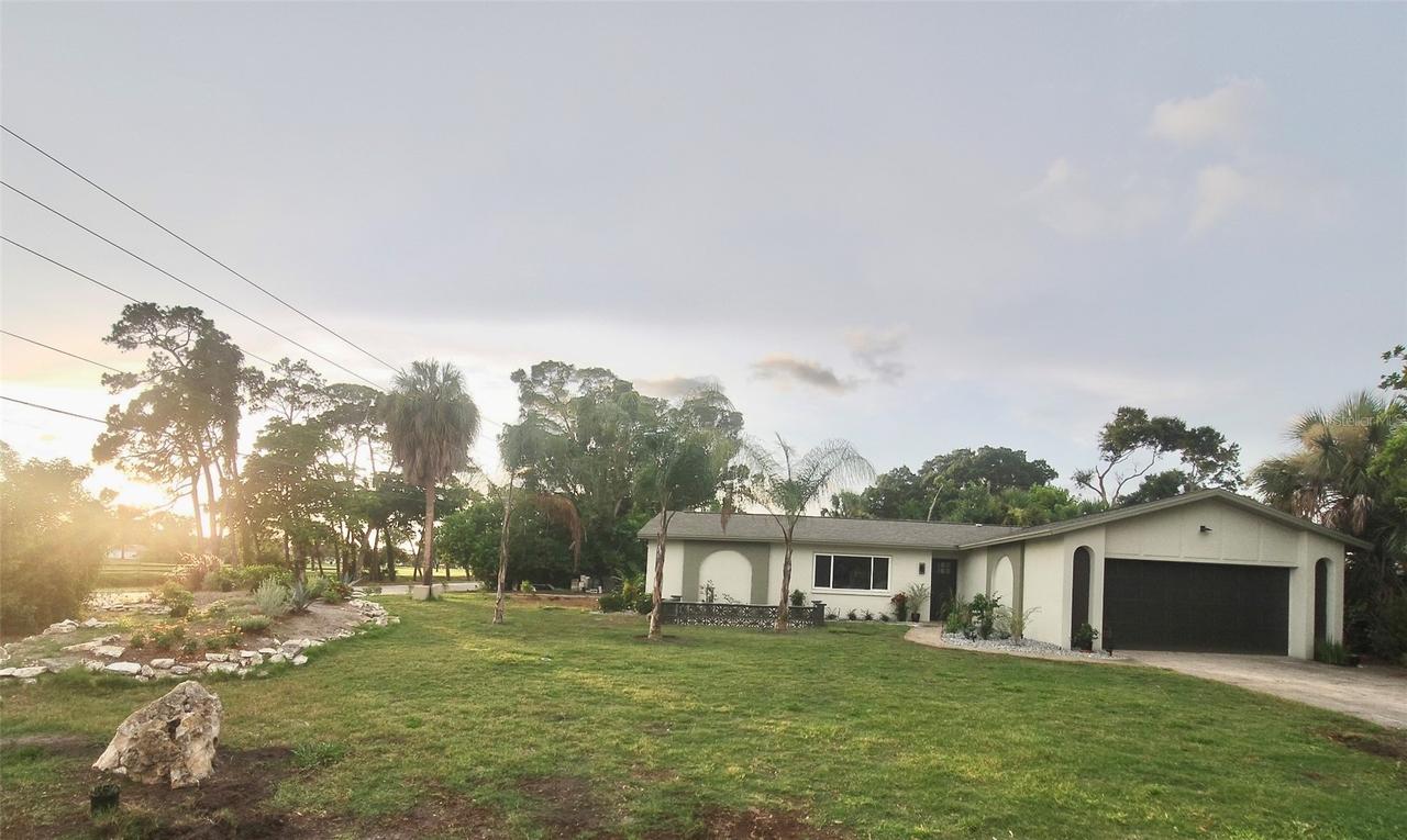 2235 Anastasia Way, St Petersburg, FL 33712