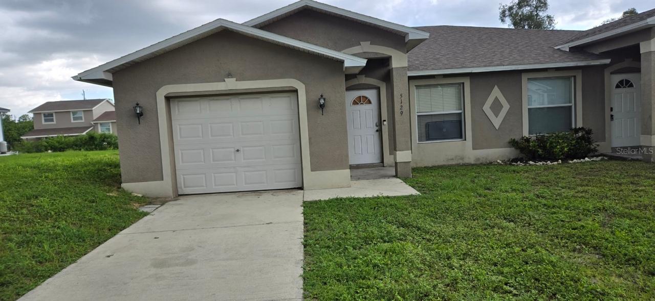 5129 & 5131 25th St., Lehigh Acres, FL 33973