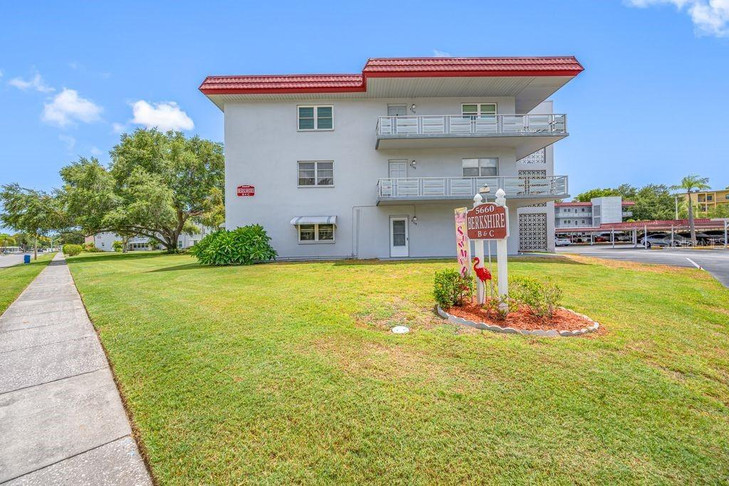 5660 80th St. #B101, St Petersburg, FL 33709