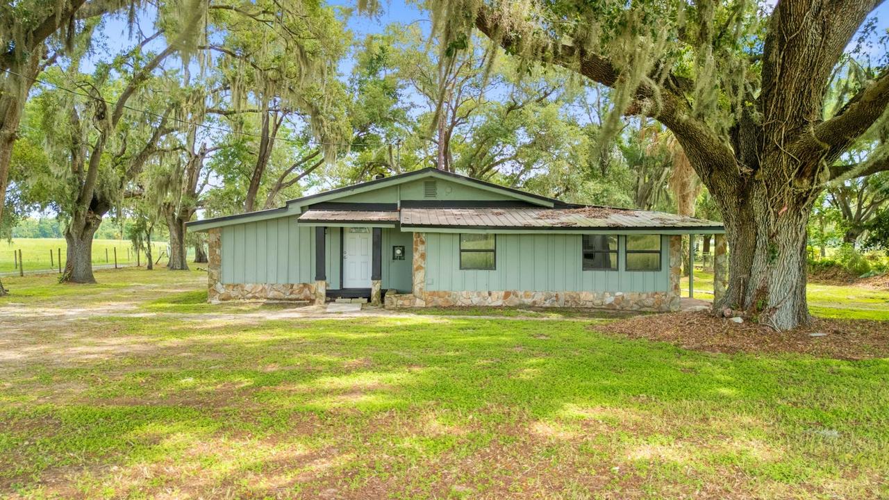 12616 Thonotosassa Rd., Thonotosassa, FL 33592