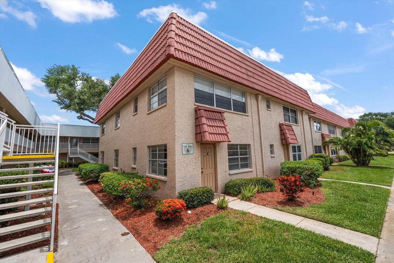 10037 62nd Ter. #1, St Petersburg, FL 33708