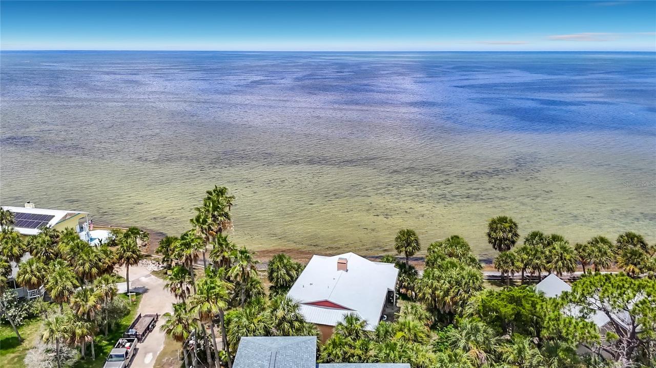 3447 Bayview Ave., Weeki Wachee, FL 34607