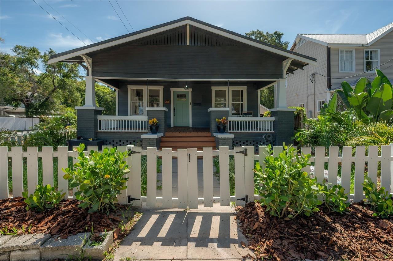 2831 N Morgan St., Tampa, FL 33602