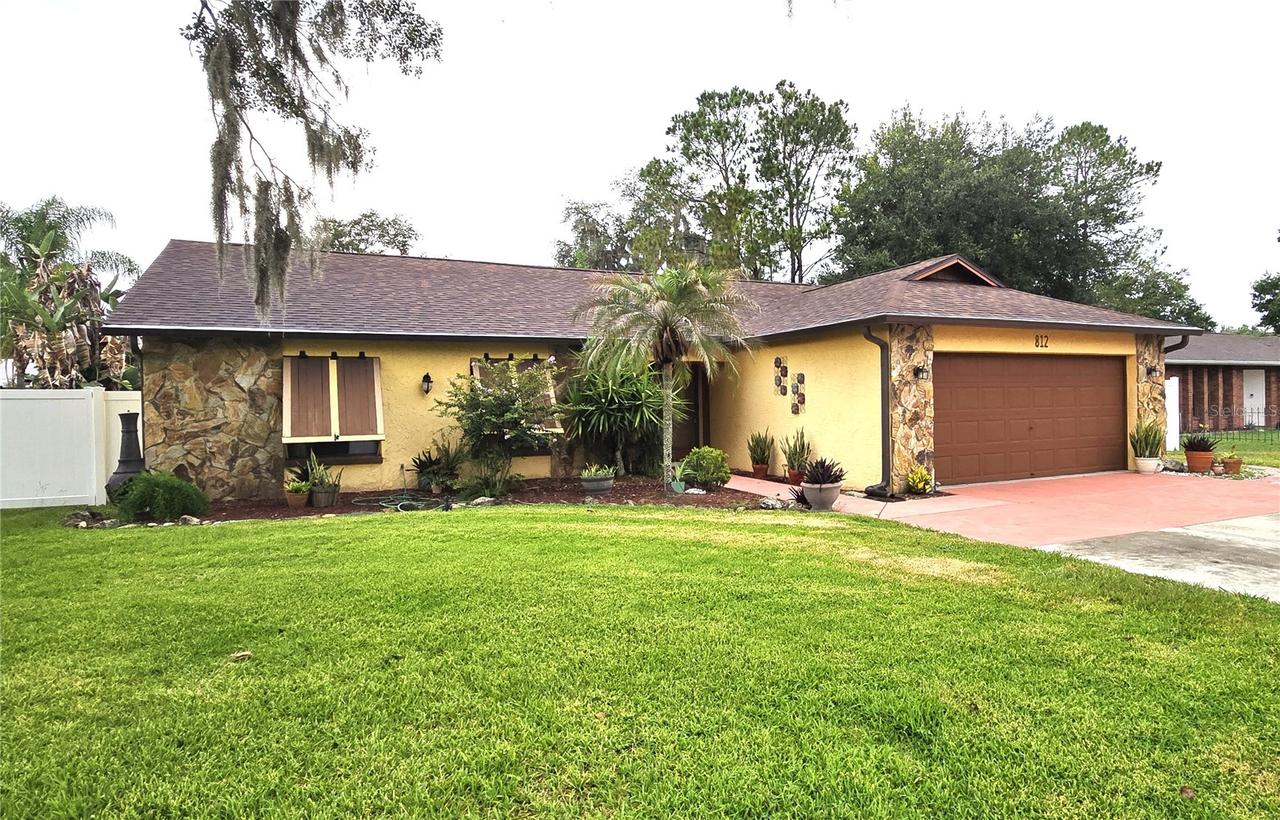 812 Sandalwood Dr., Plant City, FL 33563