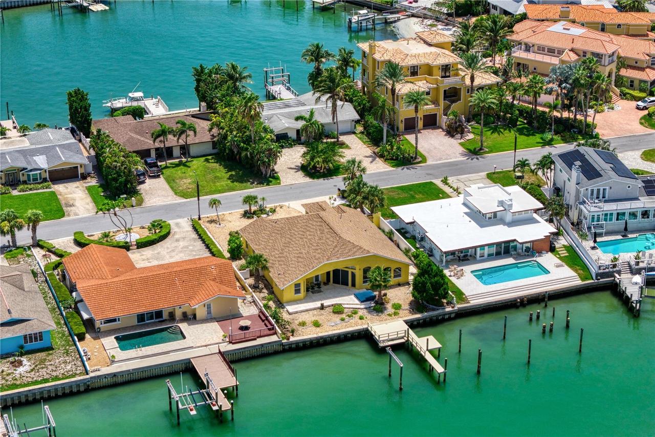 115 Aleta Dr., Belleair Beach, FL 33786