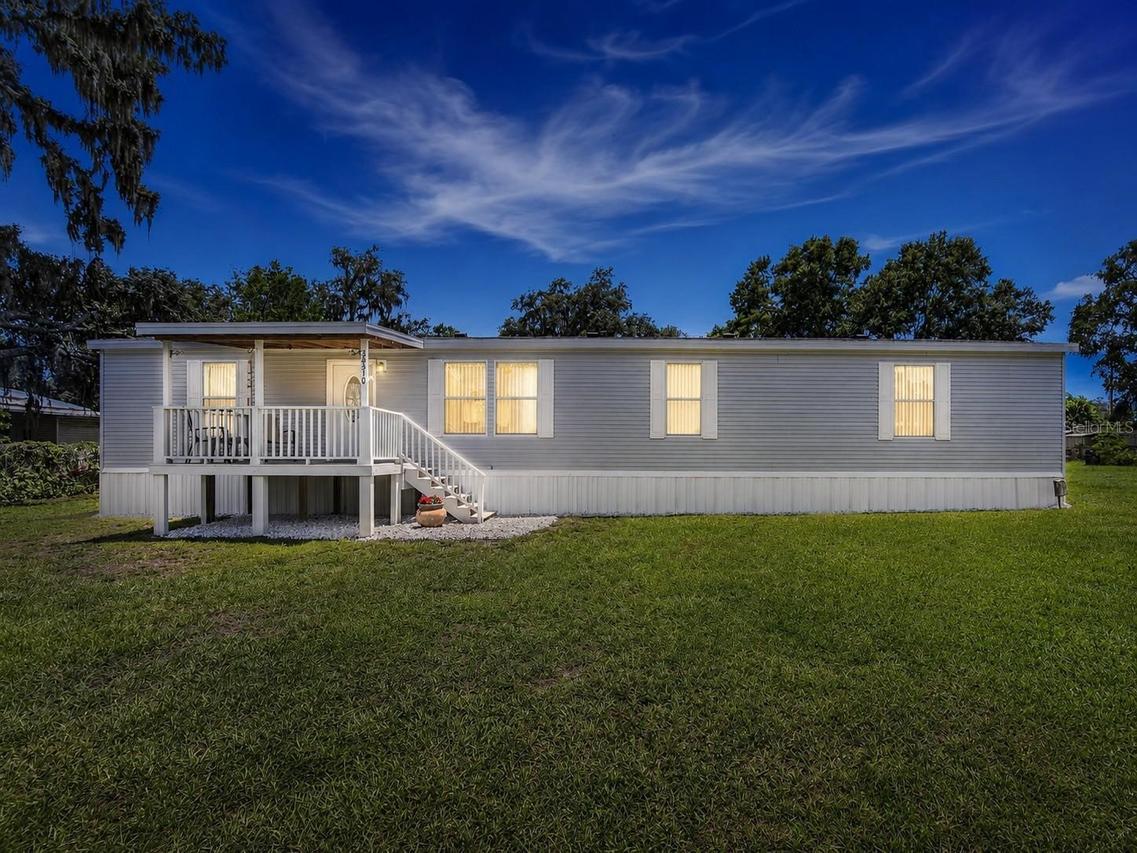 38310 Pear Ct., Zephyrhills, FL 33542