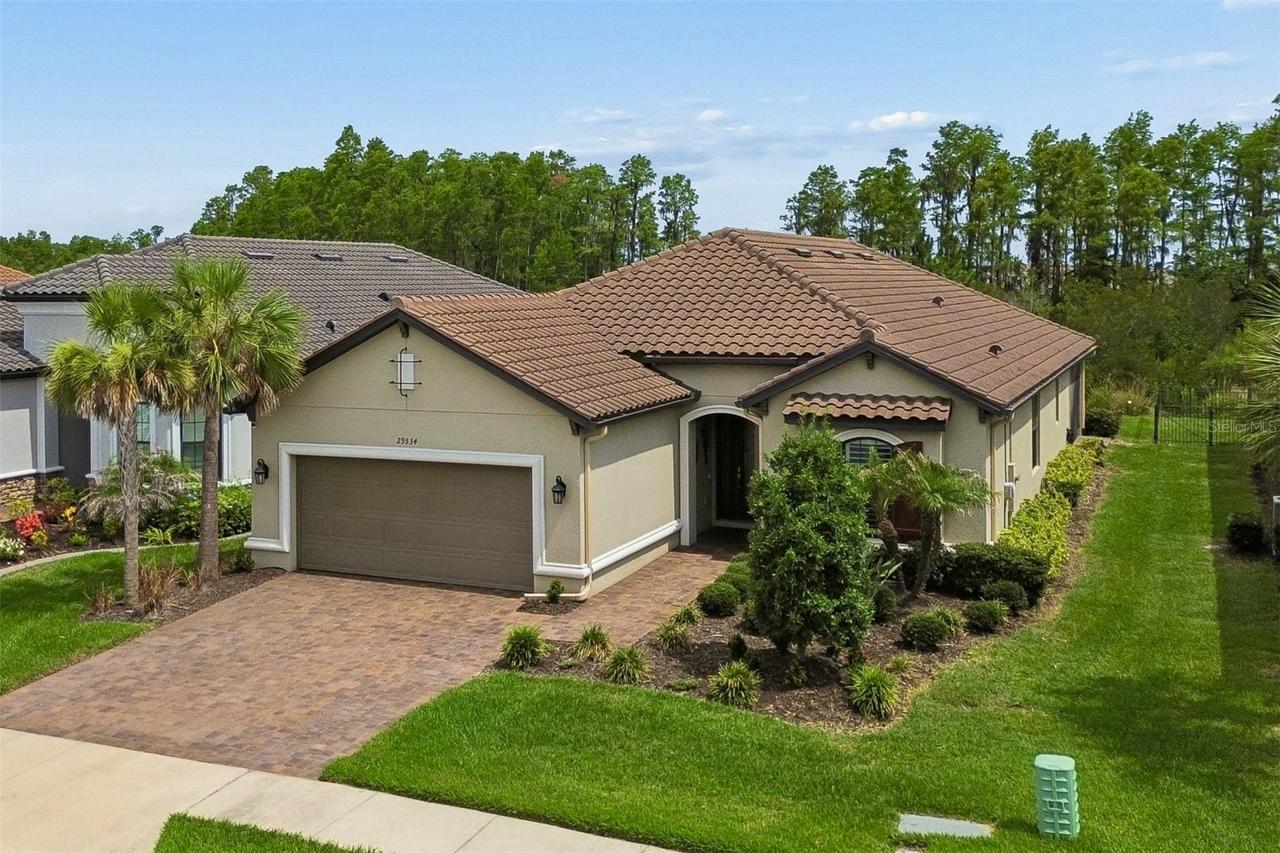 29534 Ginnetto Dr., Wesley Chapel, FL 33543