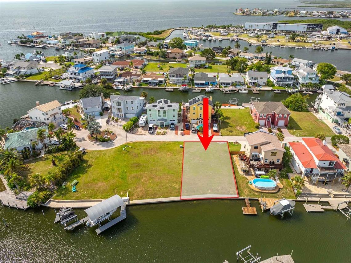 6520 Louise Ct., Hudson, FL 34667