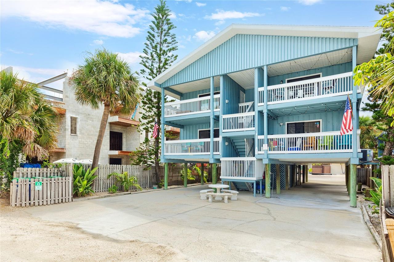812 Gulf Blvd Blvd. #3, Indian Rocks Beach, FL 33785