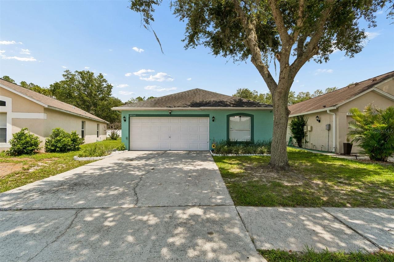 5936 Lake Front Dr., Wesley Chapel, FL 33545
