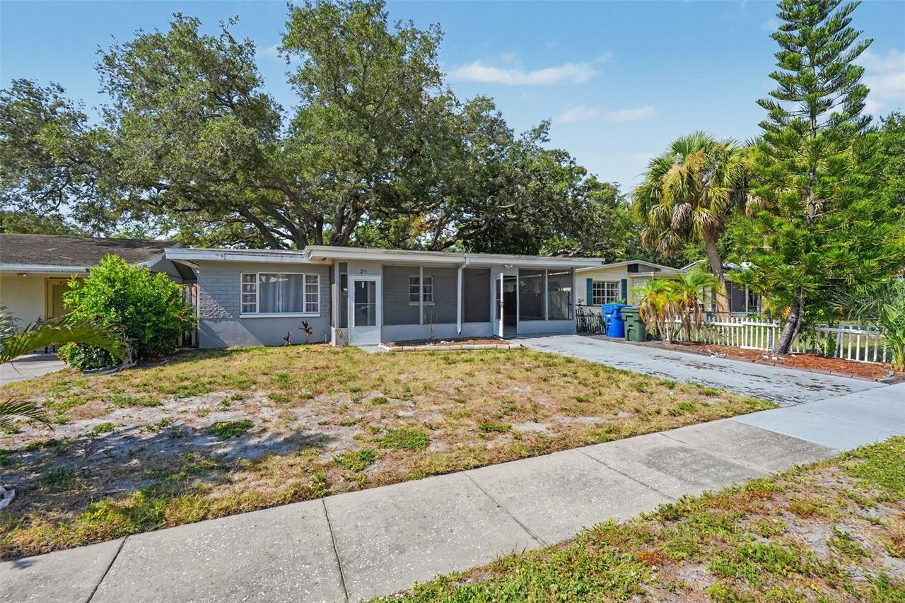 29 6th Ave., Largo, FL 33771