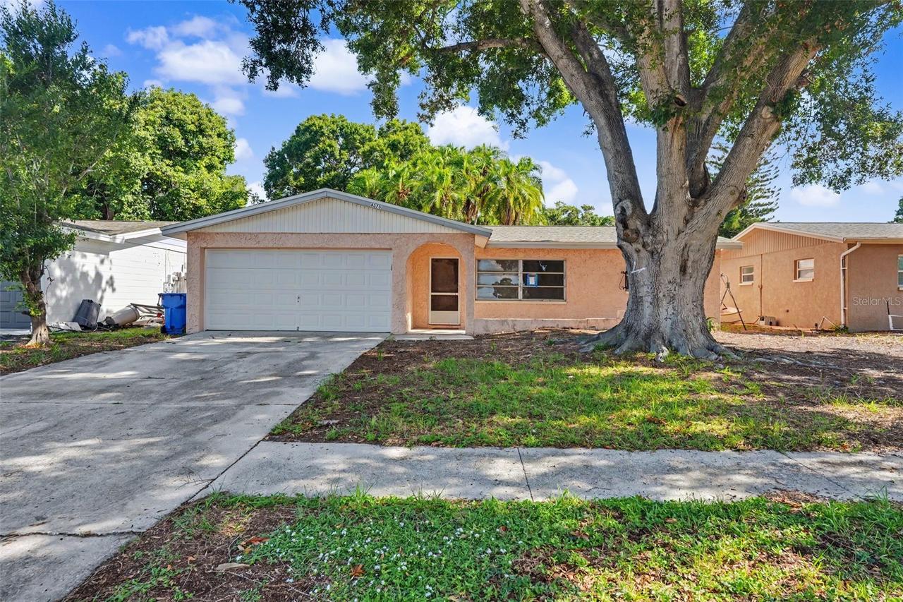 8373 78th Ter., Seminole, FL 33777