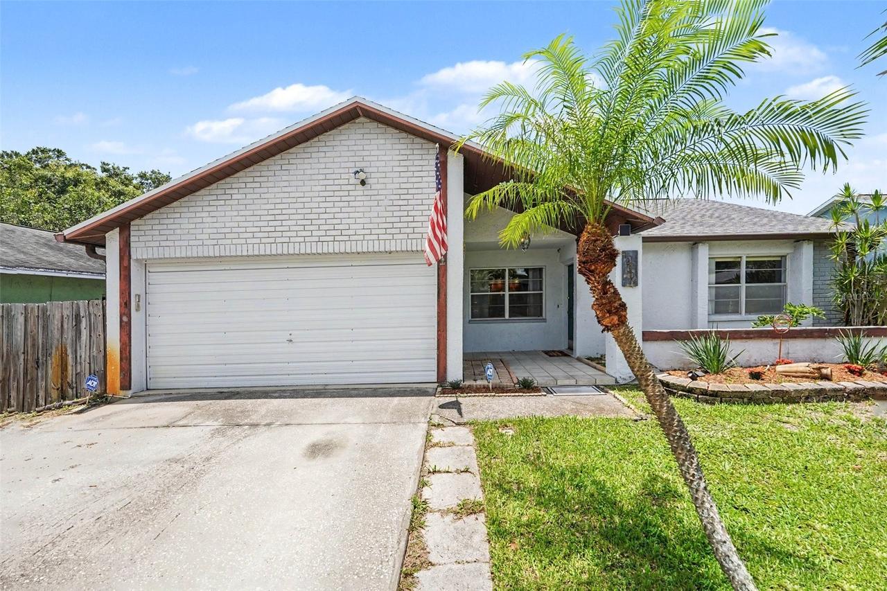 12304 102nd St., Largo, FL 33773