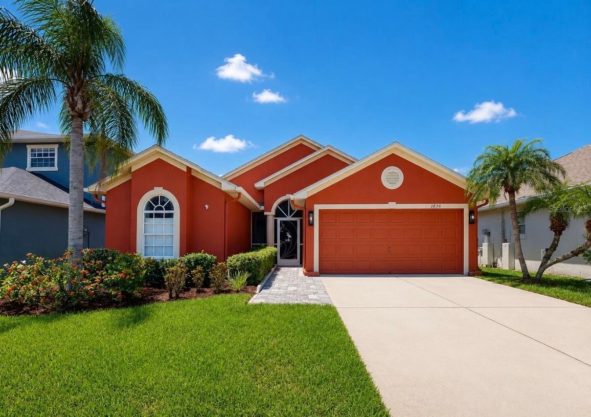 1836 Raven Glen Dr., Ruskin, FL 33570
