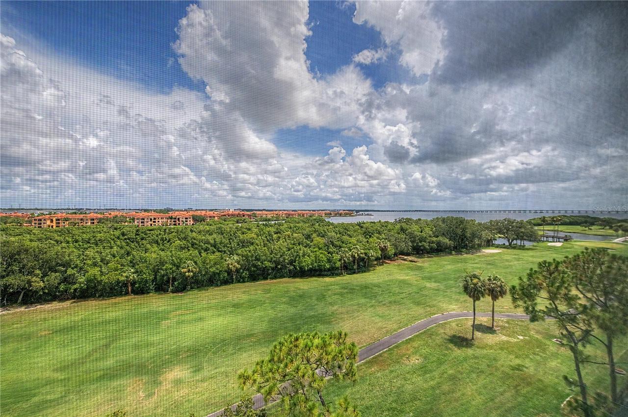 3300 Cove Cay Dr. #7D, Clearwater, FL 33760