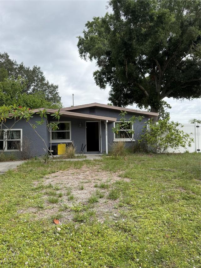 5315 Mesa Way, Sarasota, FL 34233