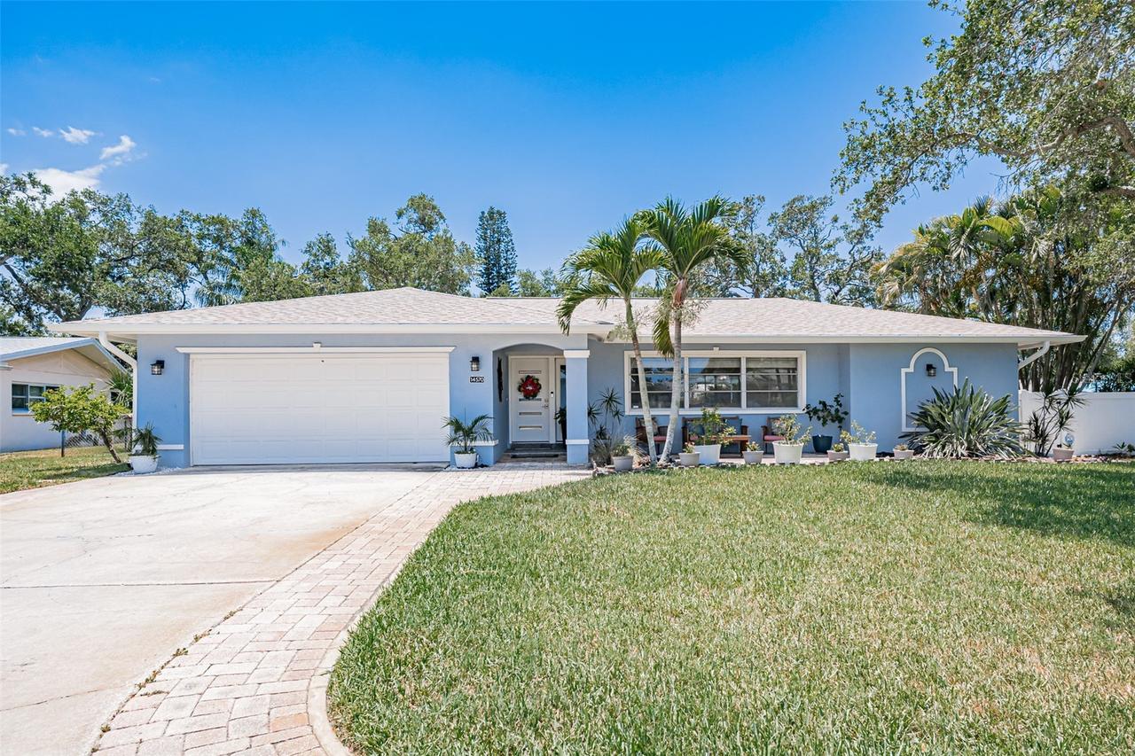 14570 Tanglewood Dr., Largo, FL 33774