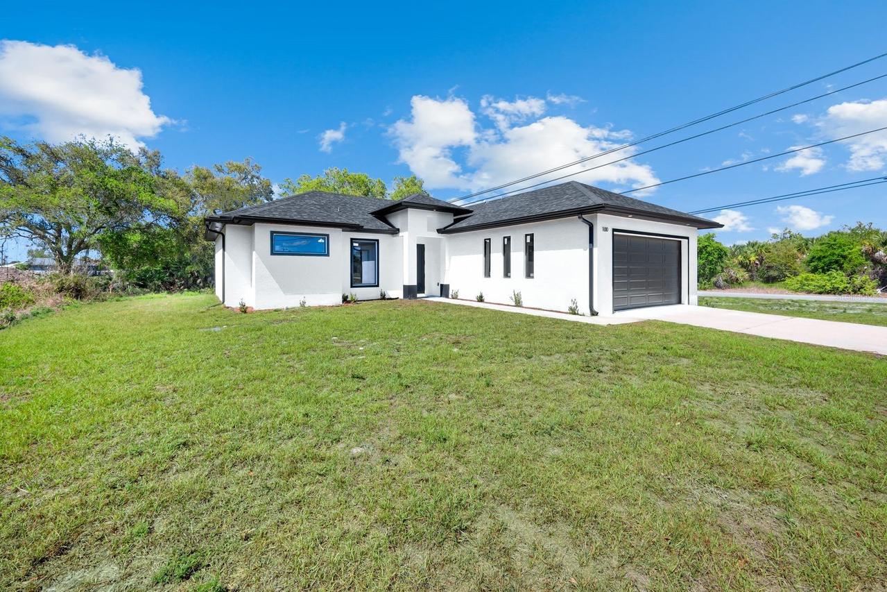 100 Parish Dr., Lehigh Acres, FL 33974