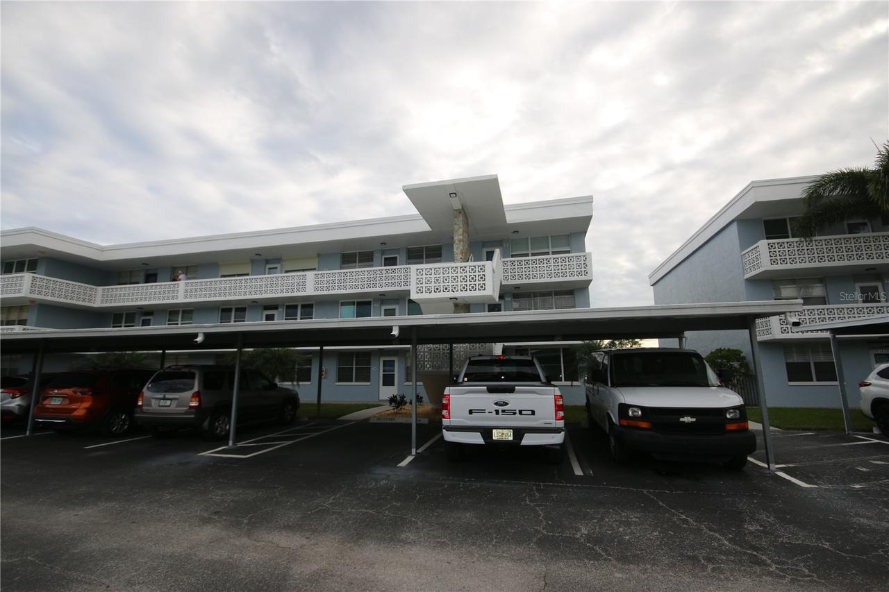 4880 Locust St. #338, St Petersburg, FL 33703