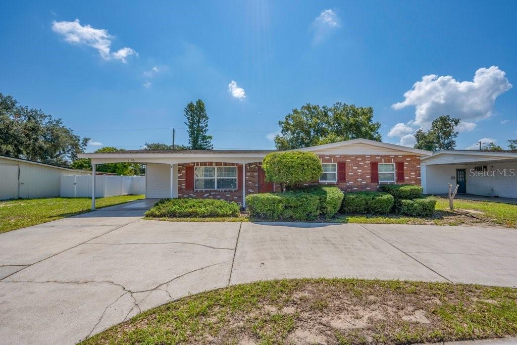 1105 N Parsons Ave., Brandon, FL 33510
