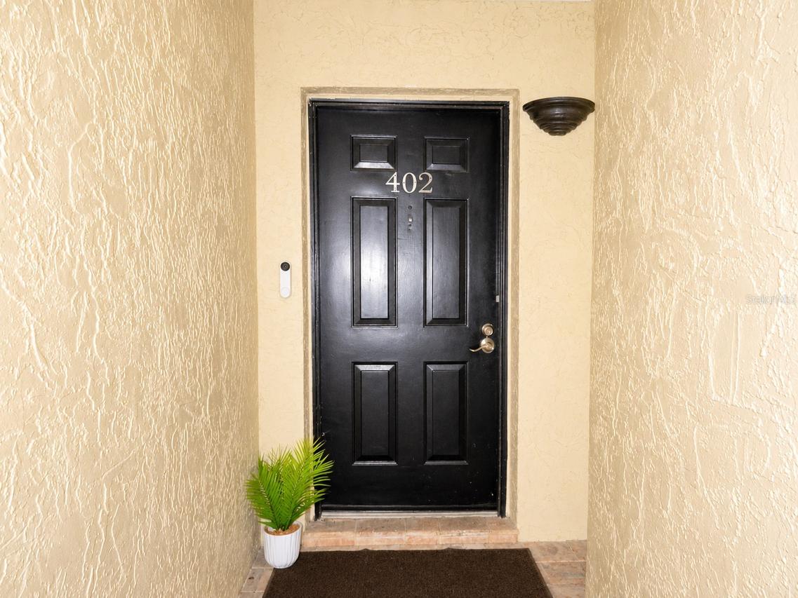 6301 58th St. #402, Pinellas Park, FL 33781