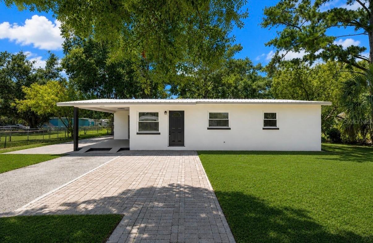 1715 1st St., Ruskin, FL 33570