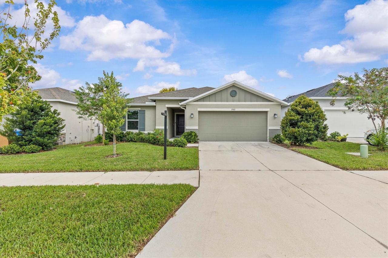 9972 Mesic Woods Ave., Seffner, FL 33584