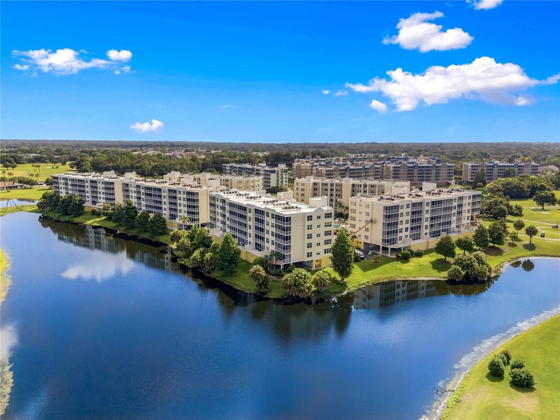1200 Country Club Dr. #2205, Largo, FL 33771