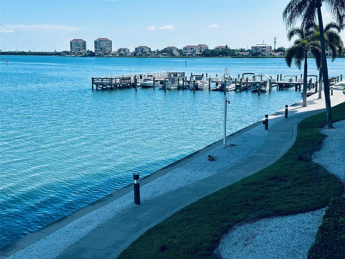5200 Brittany Dr. #204, St Petersburg, FL 33715