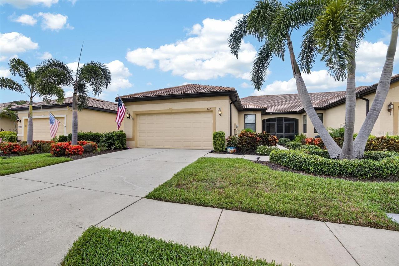 342 Bluewater Falls Ct., Apollo Beach, FL 33572