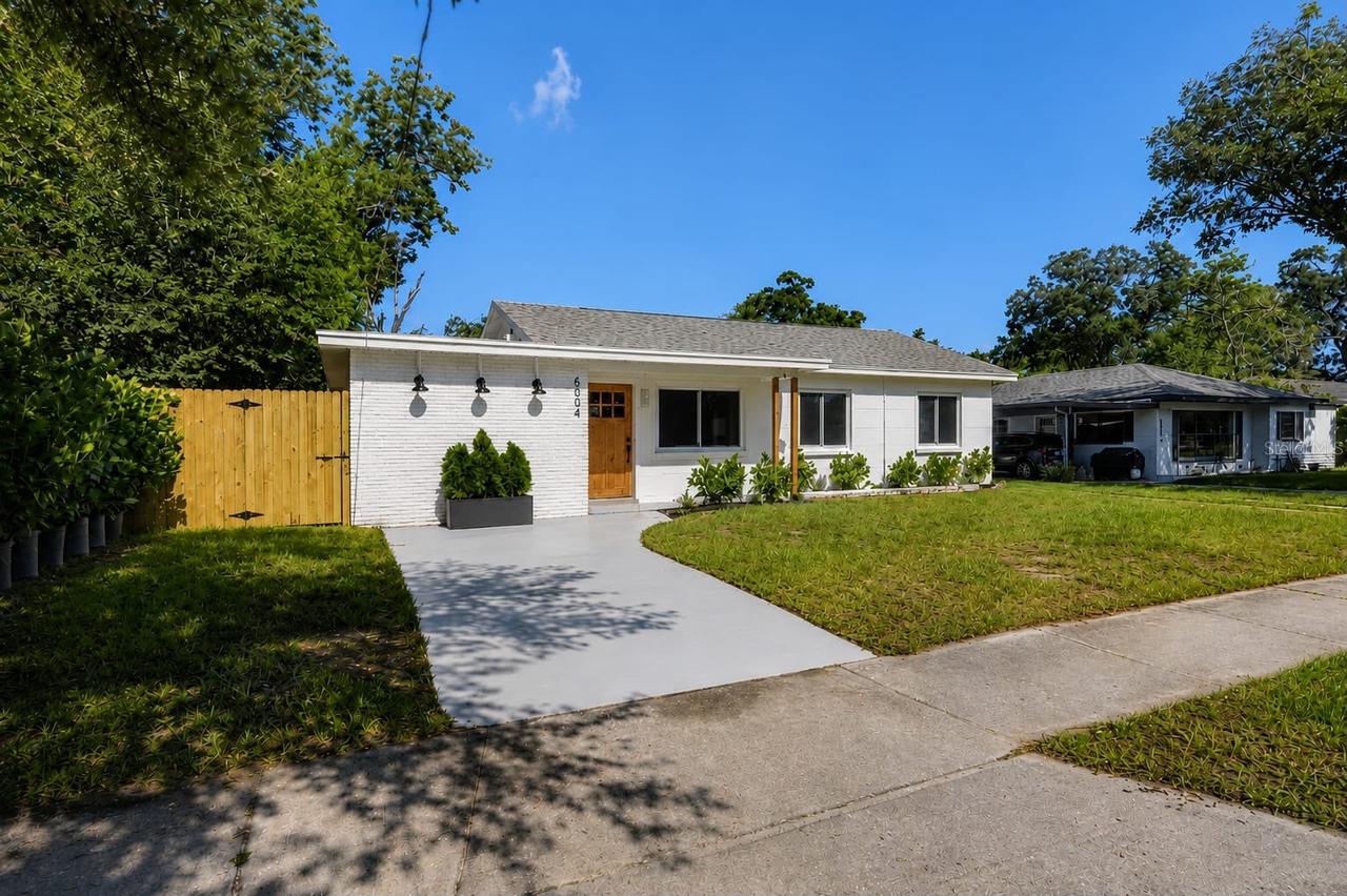 6504 N 20th St., Tampa, FL 33610