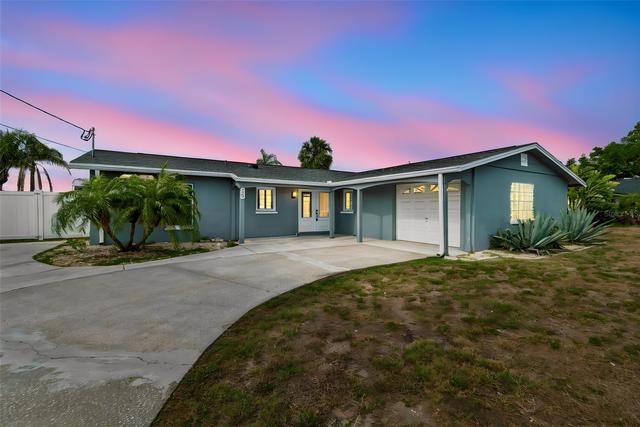 New Homes with In-ground Swimming Pools That Attend Apollo Beach Elementary School: June 28th to July 4th