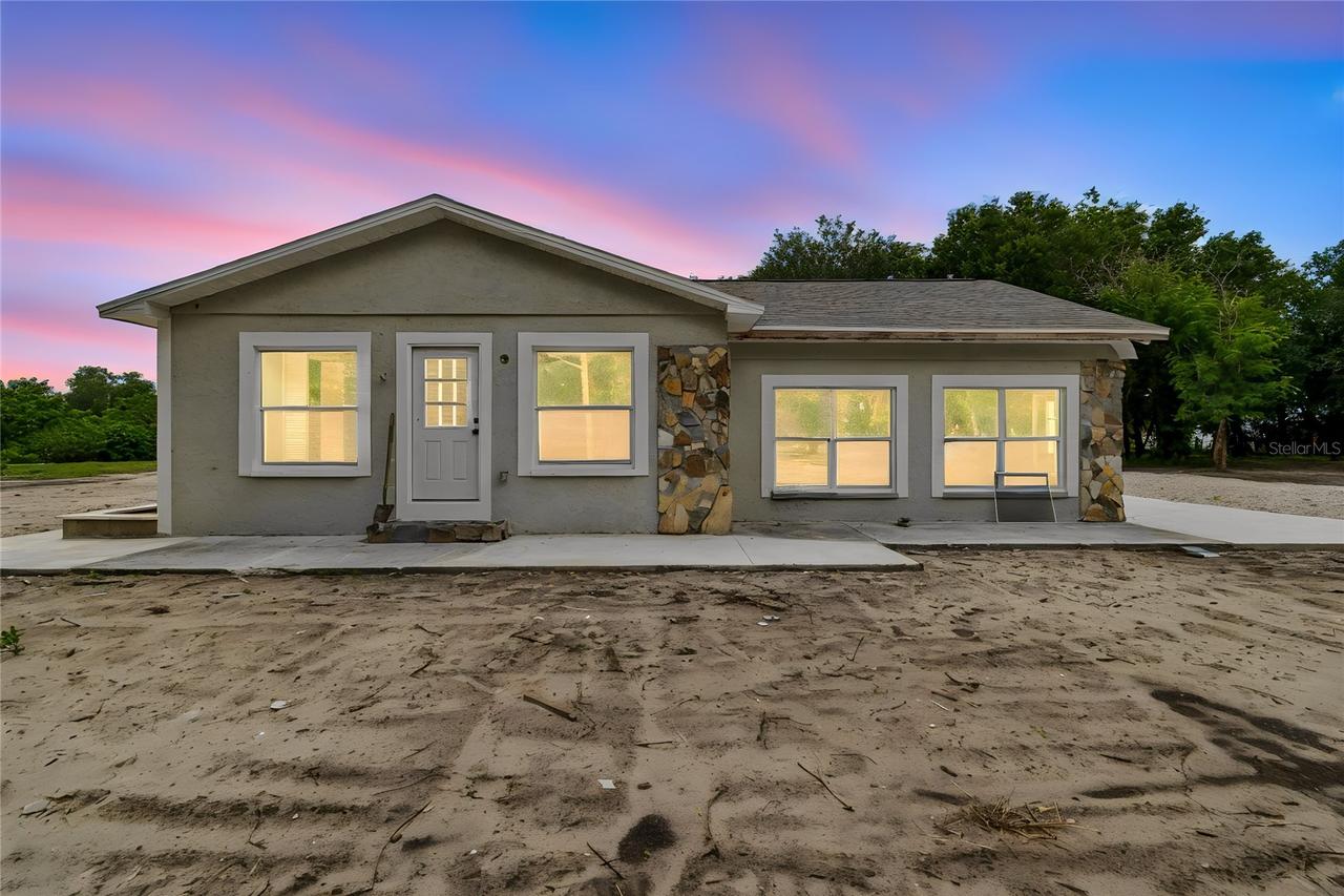15628 Carlton Lake Rd., Wimauma, FL 33598
