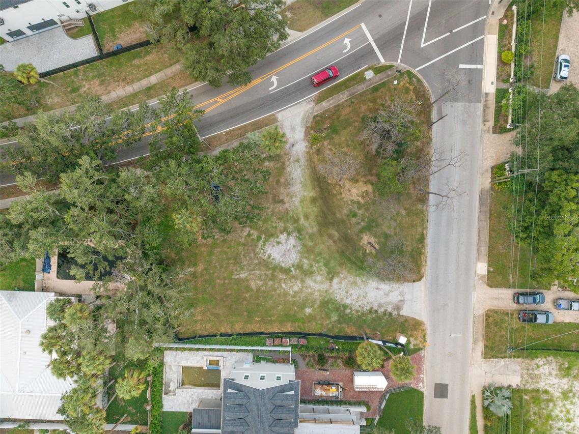 2502 S West Shore Blvd., Tampa, FL 33629