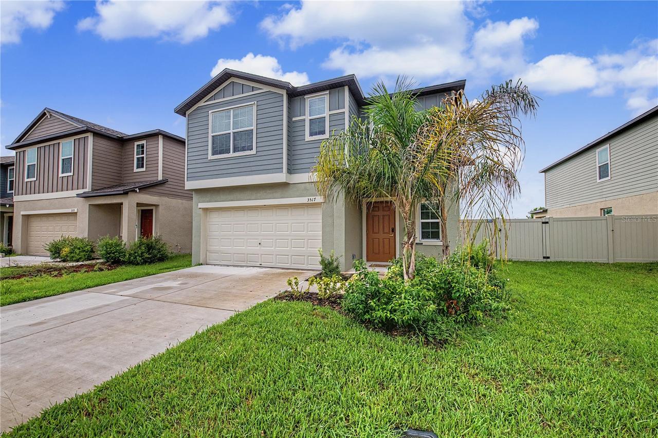 3517 Great Park Ct., Plant City, FL 33565