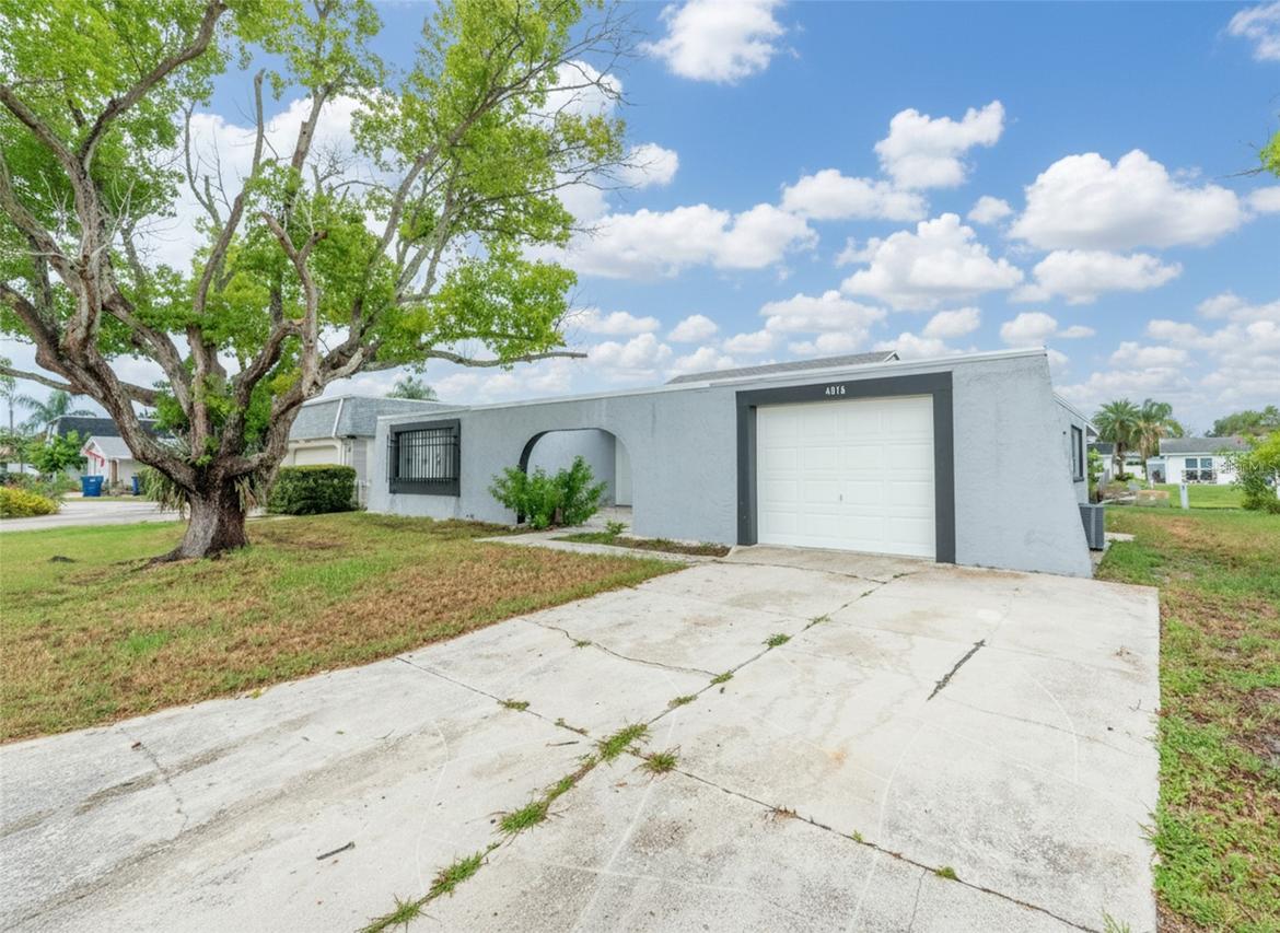 4016 Grayton Dr., New Port Richey, FL 34652