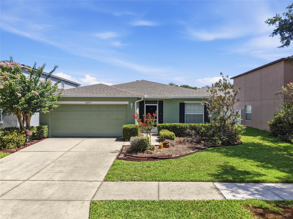 30837 Sonnet Glen Dr., Wesley Chapel, FL 33543